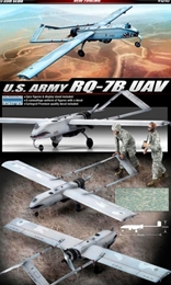 アカデミー1/35 RQ-7B UAV(無人航空機) <初回限定生産>              