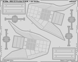 eduard1/48 MiG-25 エアインティクとF.O.D.(キティホーク)          