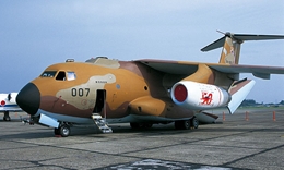 ハセガワ10698 1/200 川崎 C-1 コンボ                      