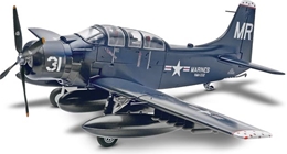 レベル・モノグラム1/48 AD-5(A-1E)スカイレーダー                