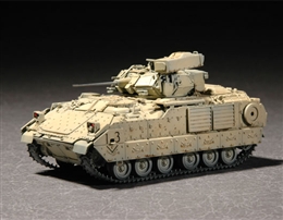 トランペッターモデル1/72 米 M2A2 ODS ブラッドレー              